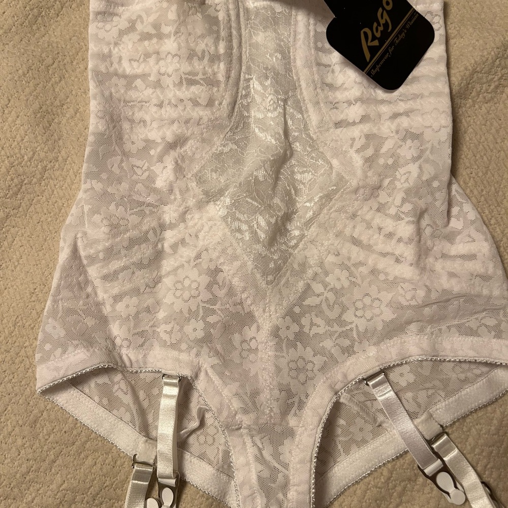NWT Rago Lace Garter Bodysuit Shapewear